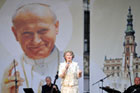 Zamojski Dzie Papieski z Iren Santor w 17. rocznic pielgrzymki Papiea Polaka do 
